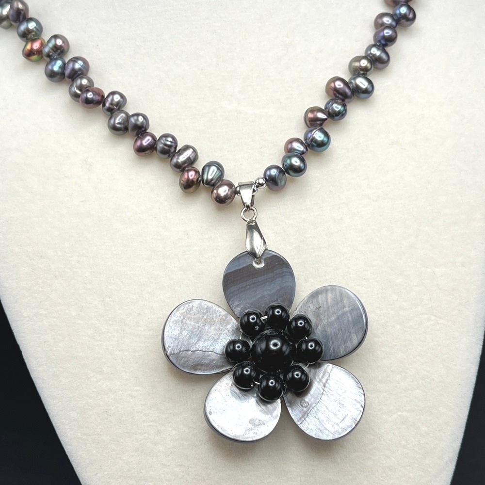 Pearl Statement Necklace Peacock Black Grey Mother of Pearl Flower 20"
